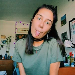 Meet your Posher, Emma